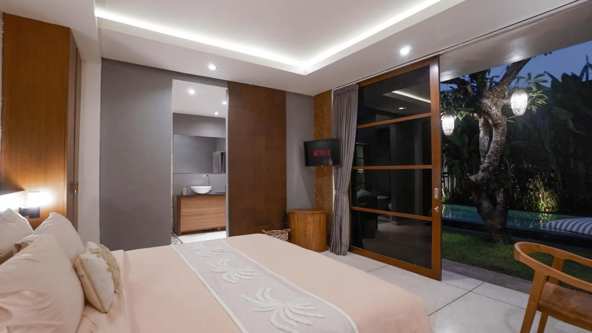 Villa Duadewi 3Br In The Heart Of Seminyak By Santi Management אינדונזיה