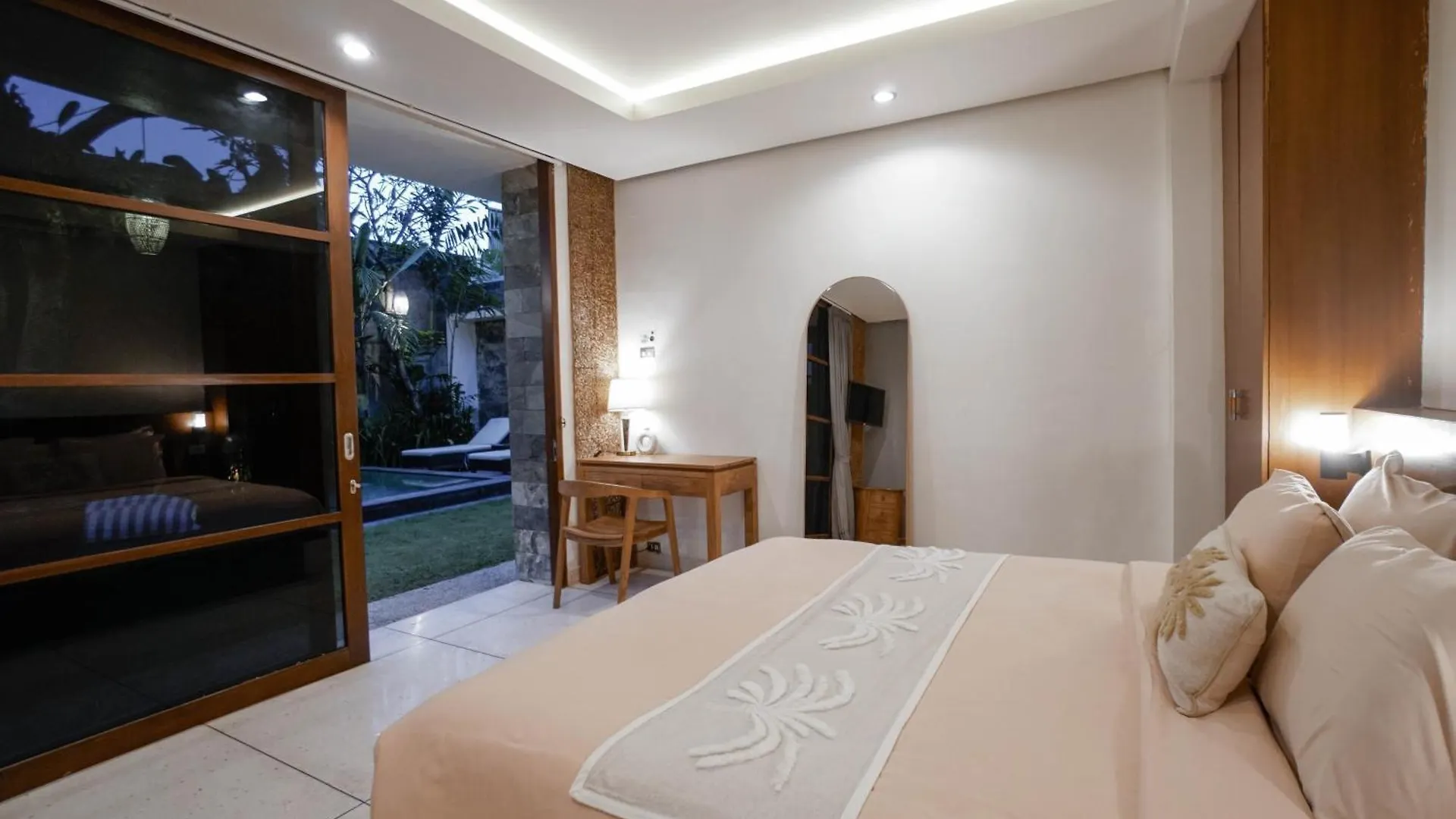 Villa Duadewi 3Br In The Heart Of Seminyak By Santi Management 0*, סמיניאק אינדונזיה