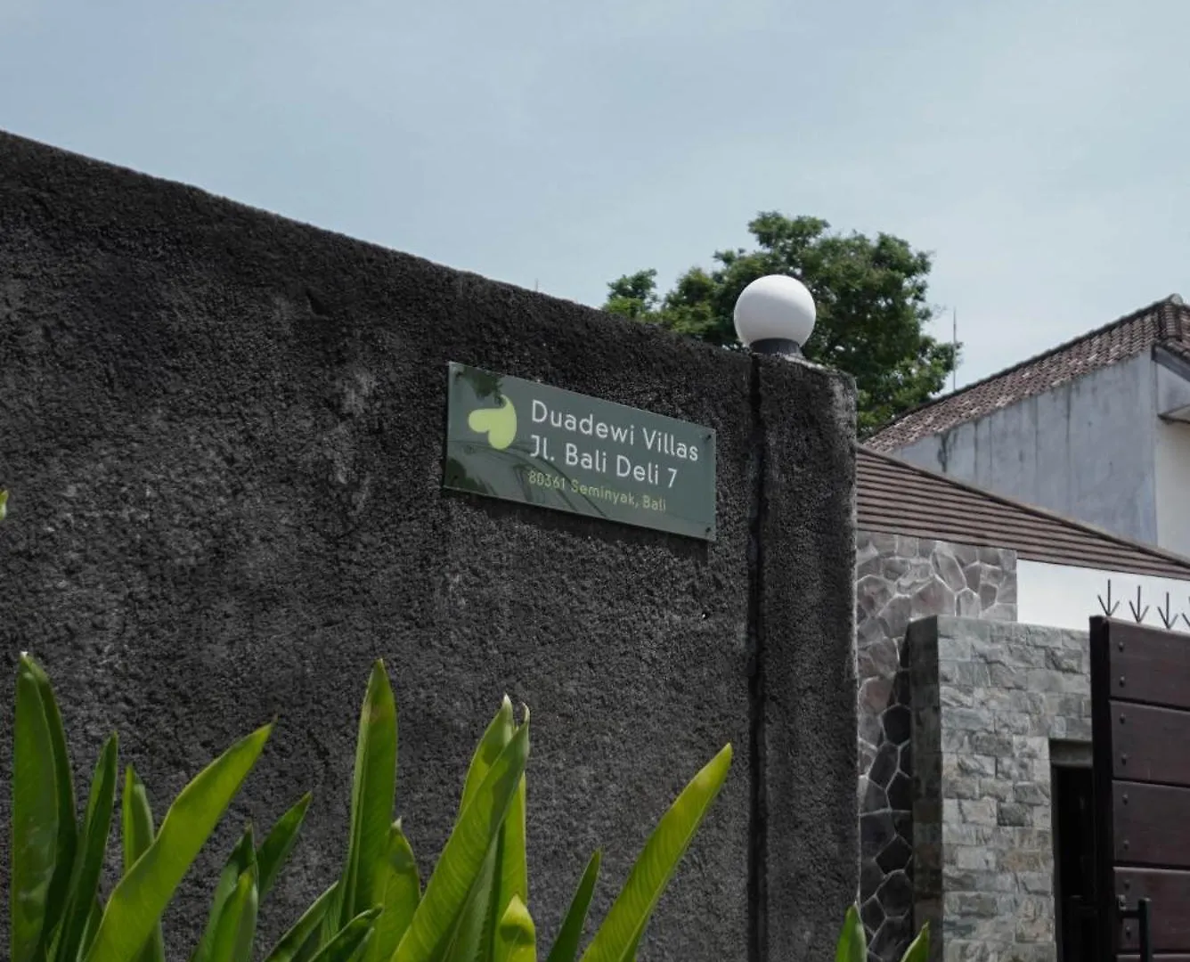 Villa Duadewi 3Br In The Heart Of Seminyak By Santi Management אינדונזיה